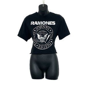 H&M Logg Womens SS Black Ramones Cropped T-Shirt Distressed Graphic Logo Sz XS